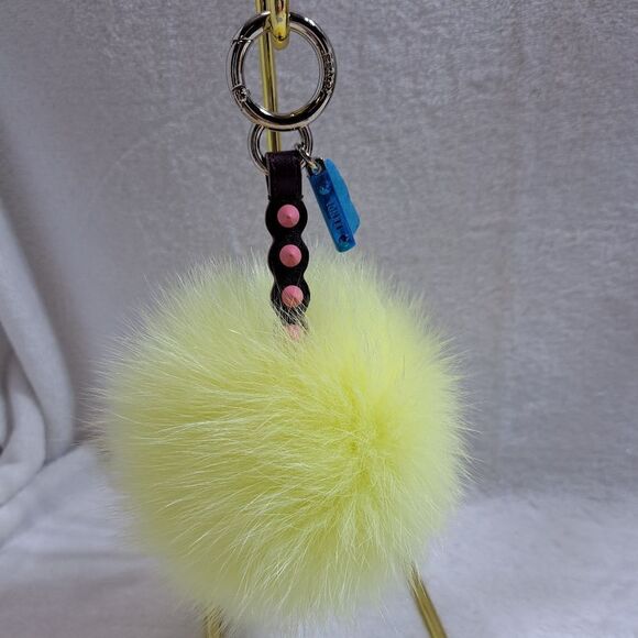 Authentic Fendi Pon Pon Charm NEW WITH AUTHENTICITY CARD - Picture 7 of 11
